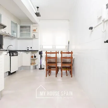Myhousespain - Nuevo Junto A La Playa * Gijon